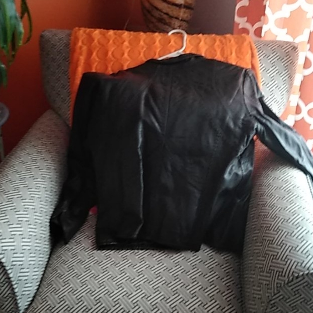 Leather coat - Picture 3 of 3